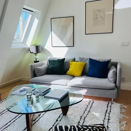 Marais - Sur Les Toits * Paryż